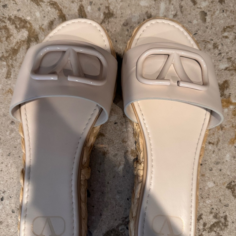 Valentino Women's Cream Slide Sandals size 38